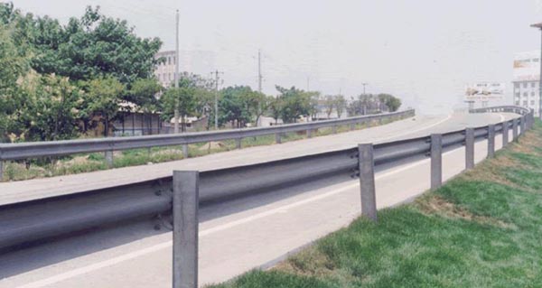 ���ٹ�˾�o��